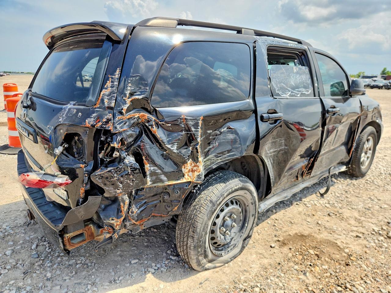 2011 TOYOTA SEQUOIA