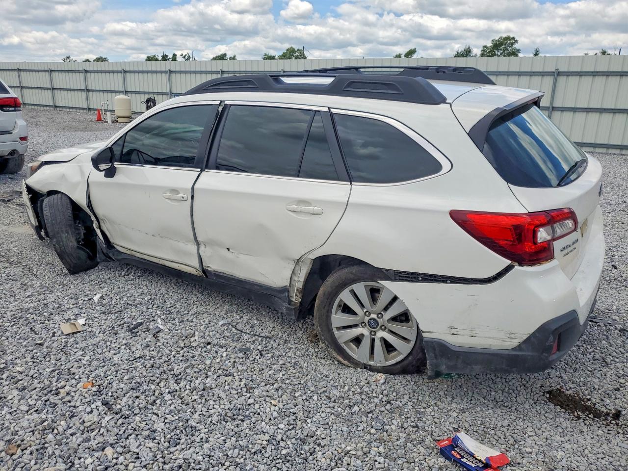 2018 SUBARU OUTBACK
