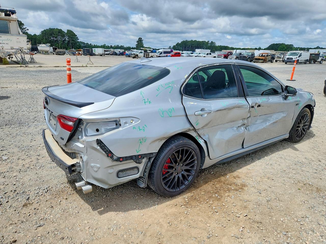 2022 TOYOTA CAMRY