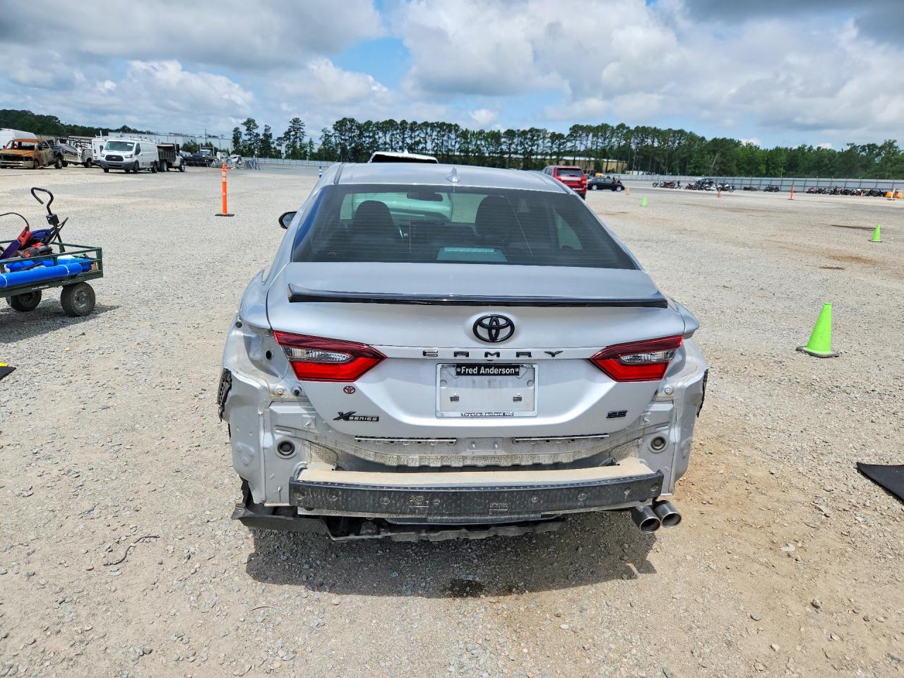 2022 TOYOTA CAMRY