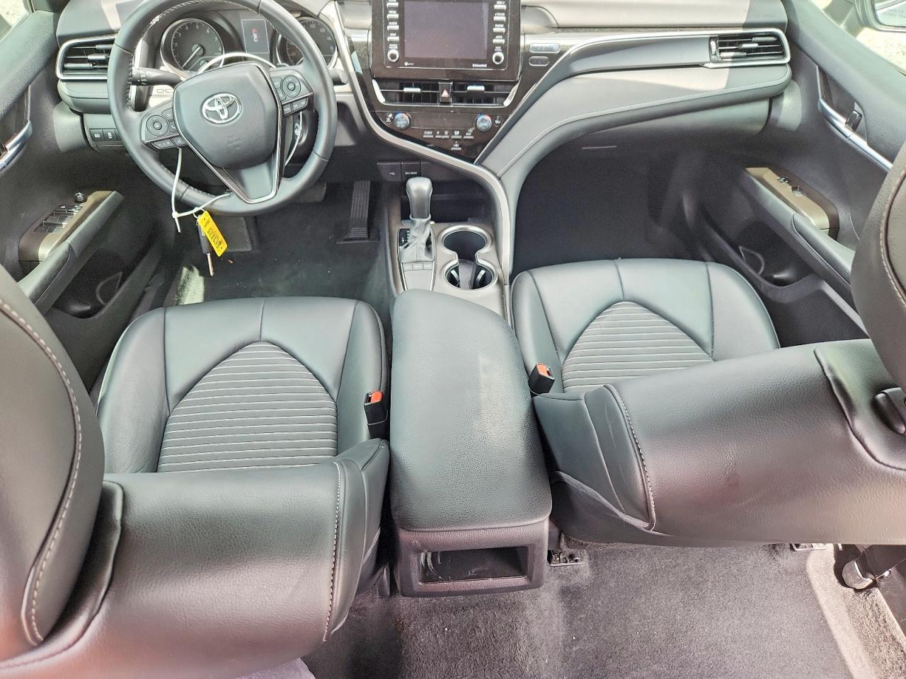 2022 TOYOTA CAMRY