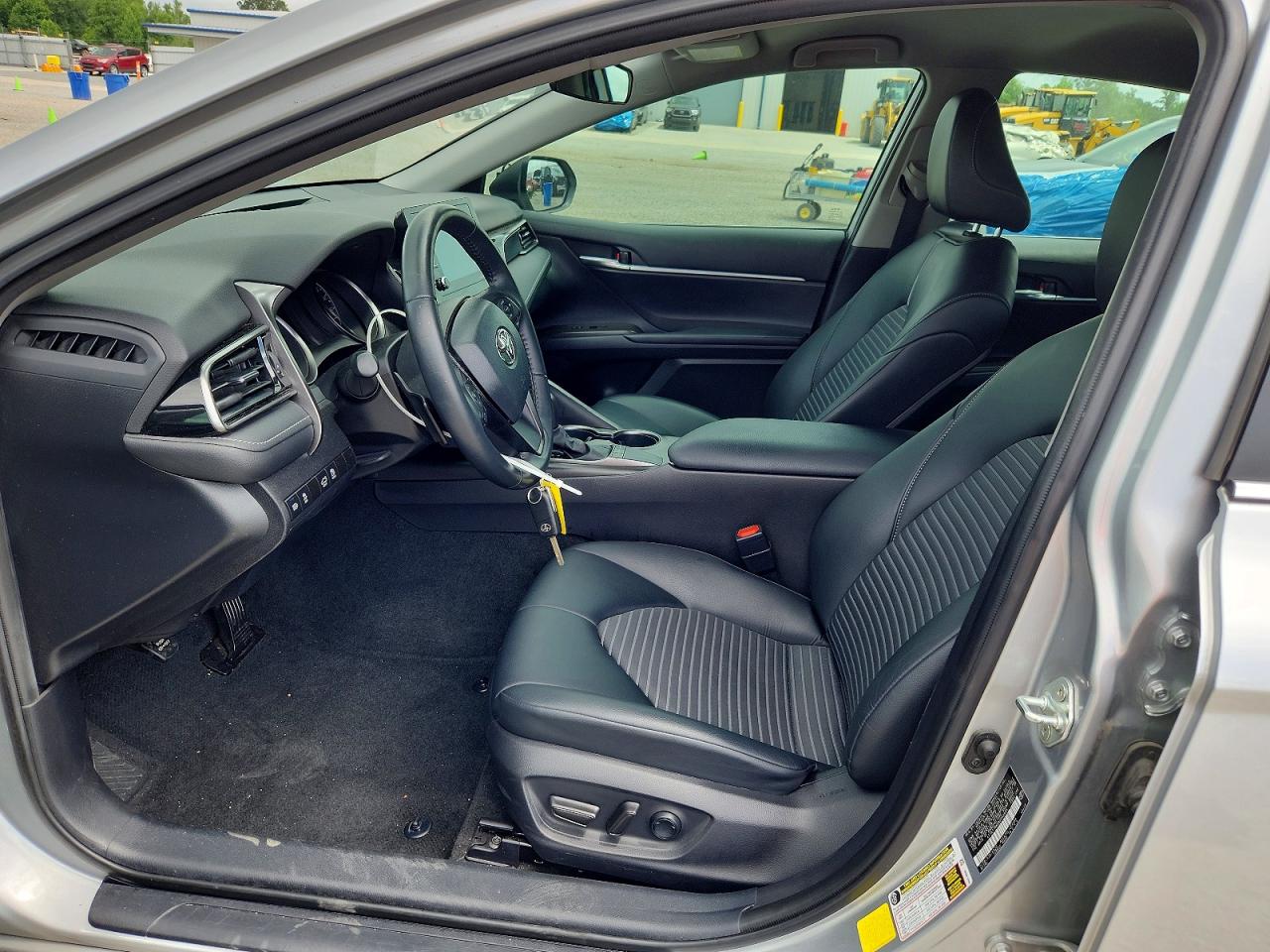 2022 TOYOTA CAMRY