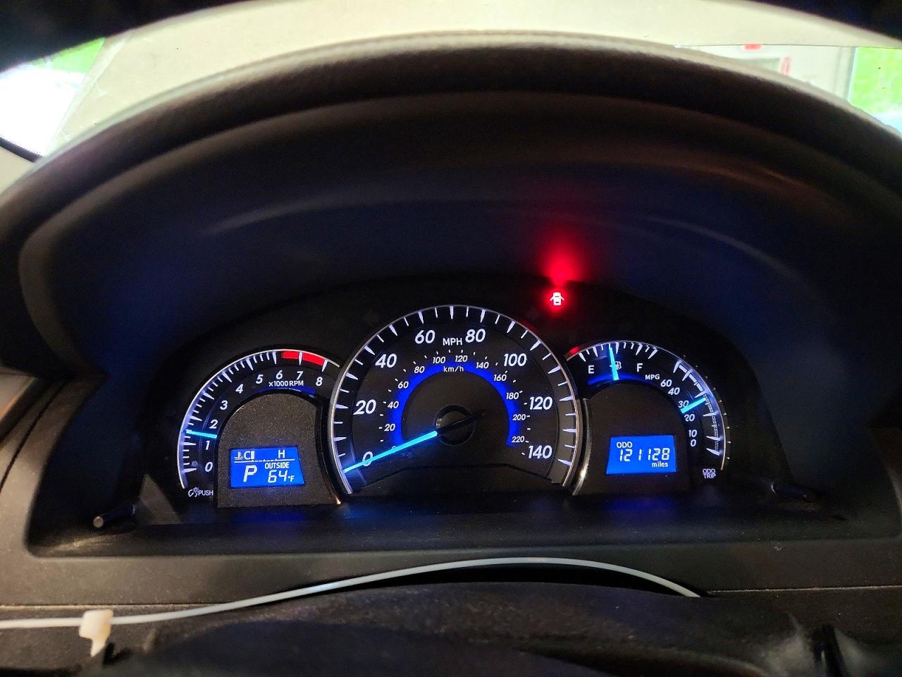 2012 TOYOTA CAMRY