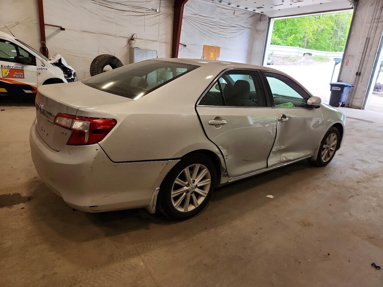 2012 TOYOTA CAMRY