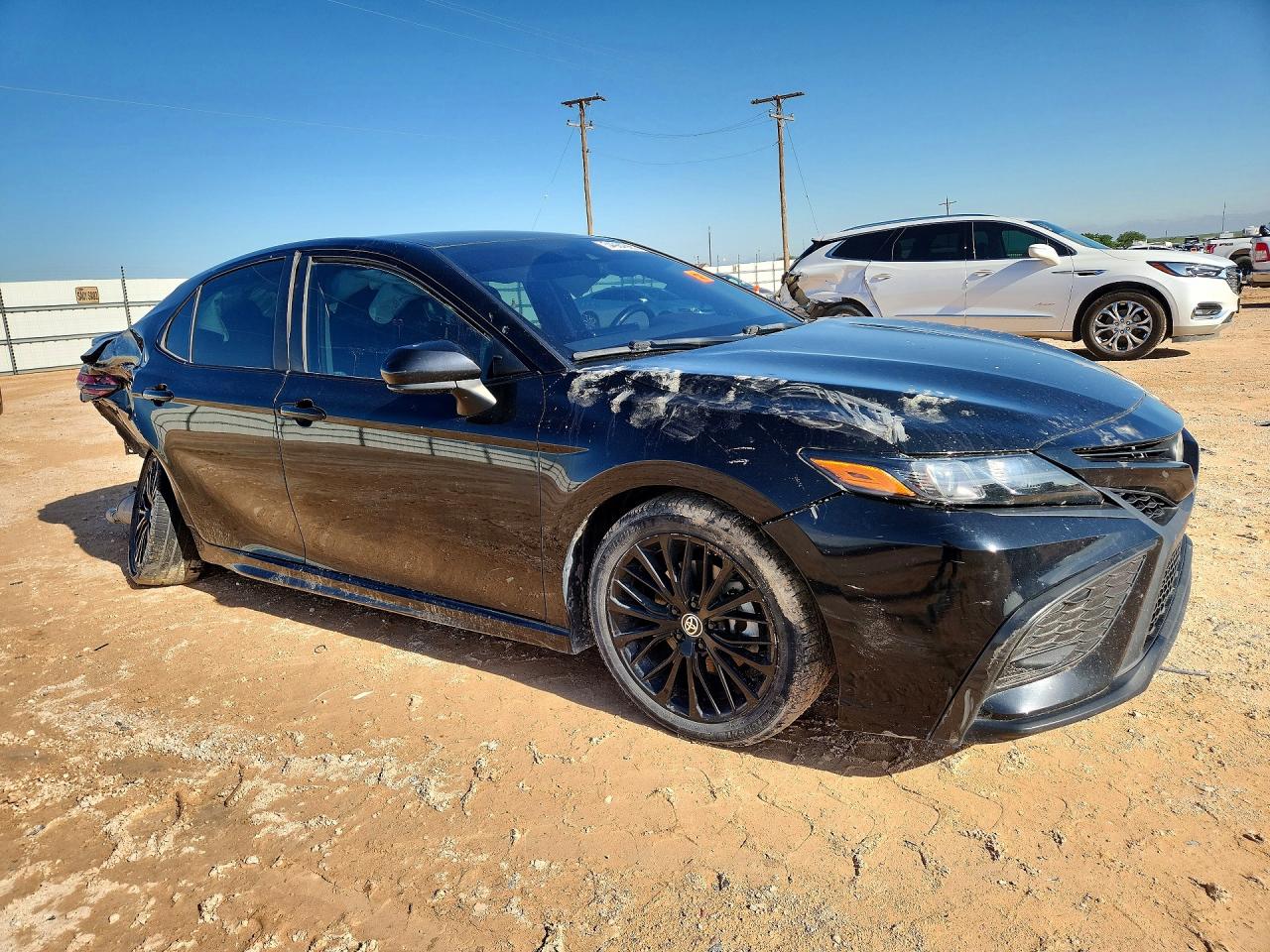 2022 TOYOTA CAMRY