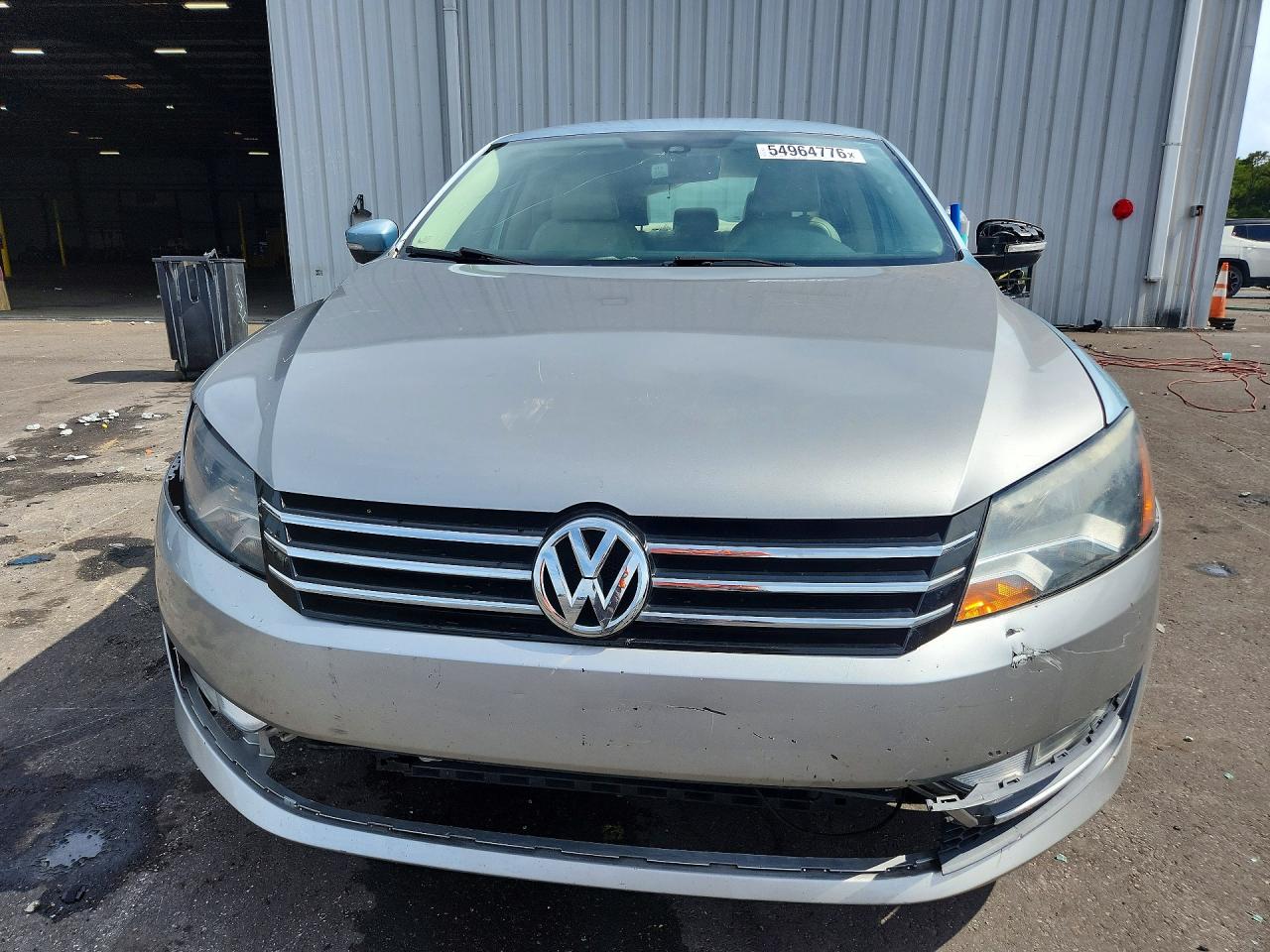 2013 VOLKSWAGEN PASSAT