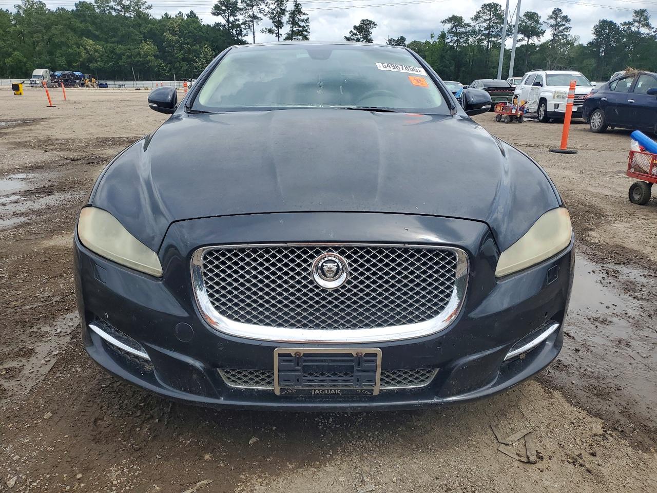 2011 JAGUAR XJ