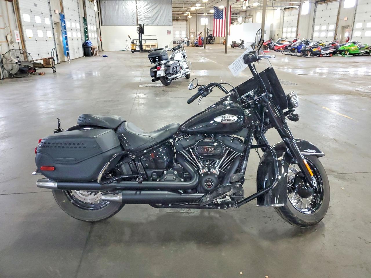 2024 HARLEY-DAVIDSON FL