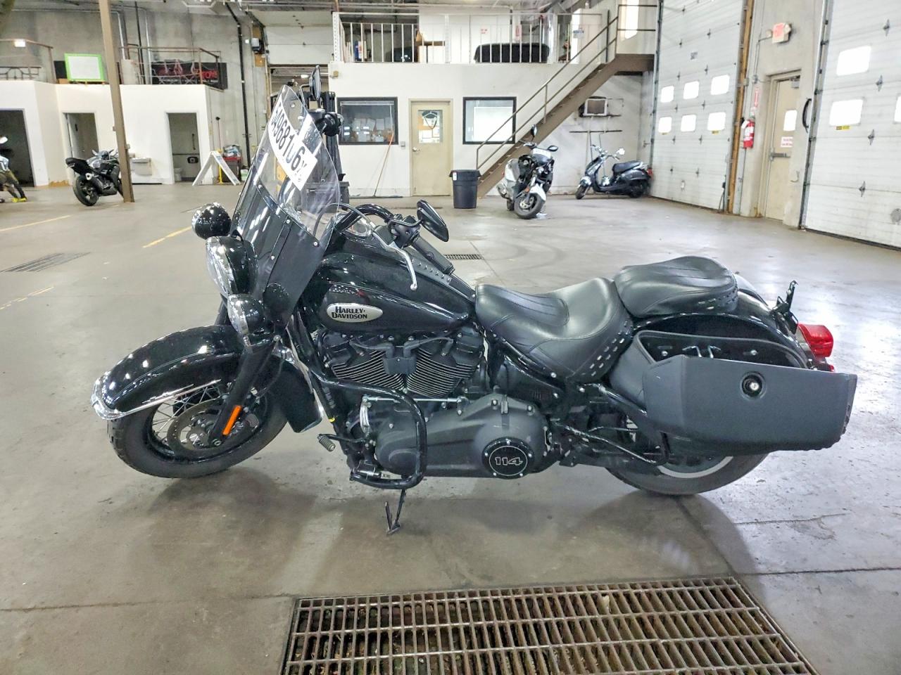 2024 HARLEY-DAVIDSON FL