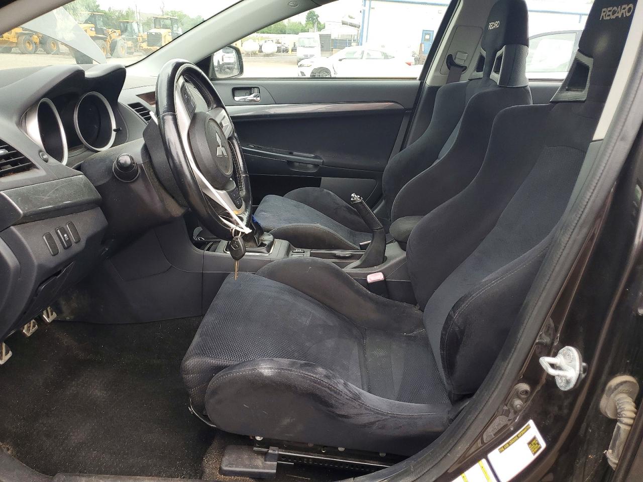 2011 MITSUBISHI EVO