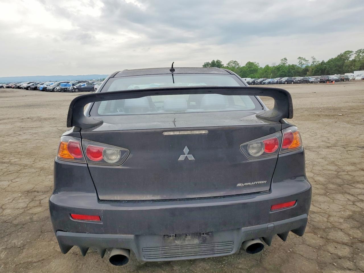 2011 MITSUBISHI EVO