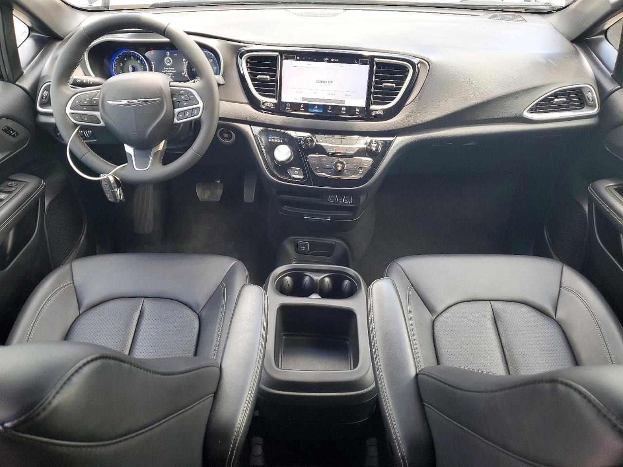 2025 CHRYSLER PACIFICA
