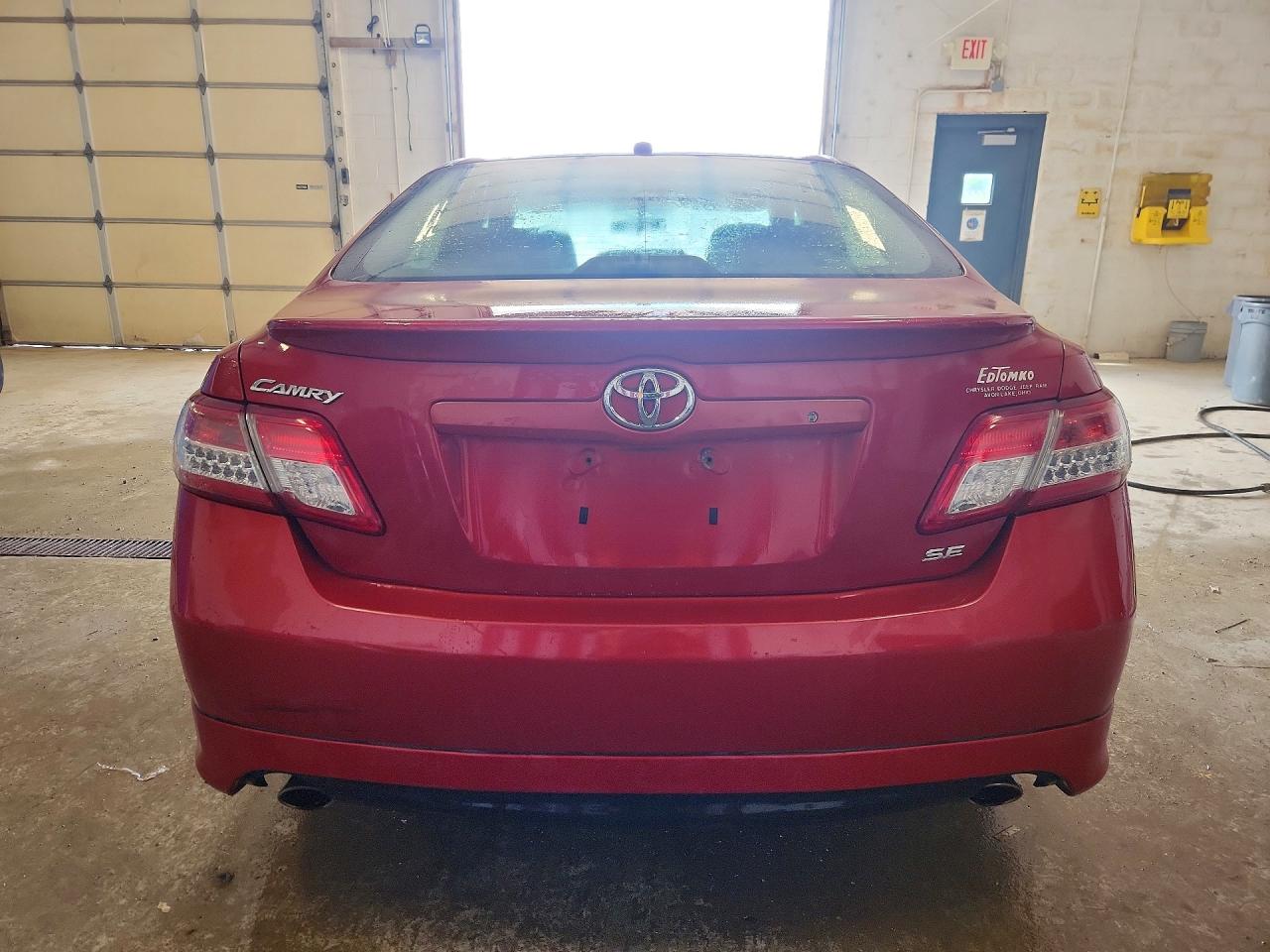 2010 TOYOTA CAMRY