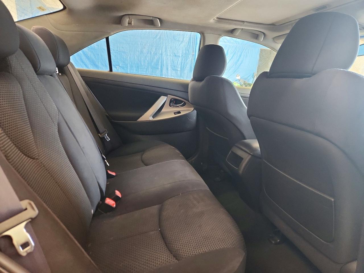 2010 TOYOTA CAMRY