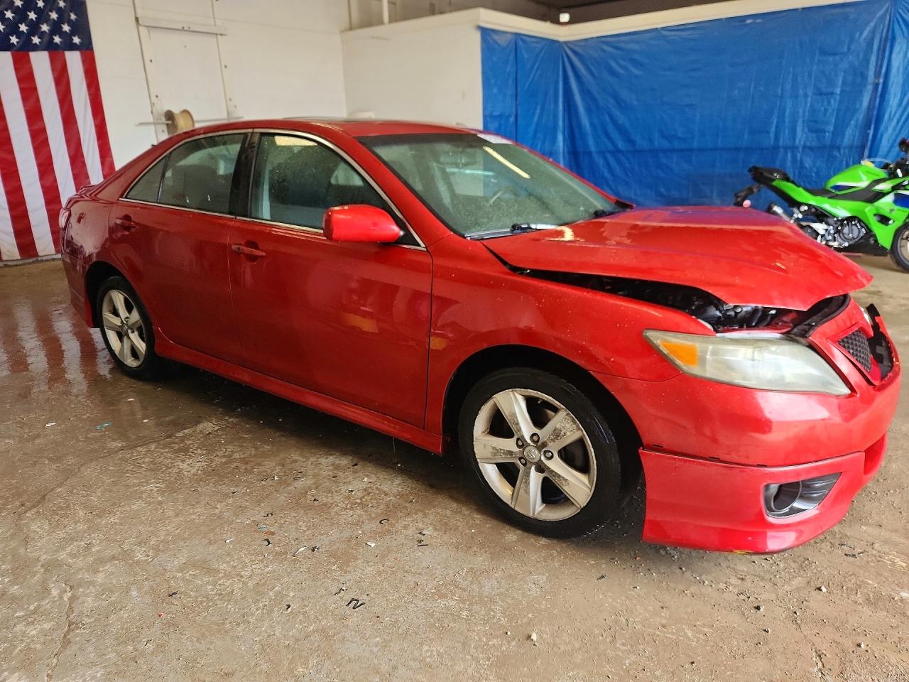 2010 TOYOTA CAMRY