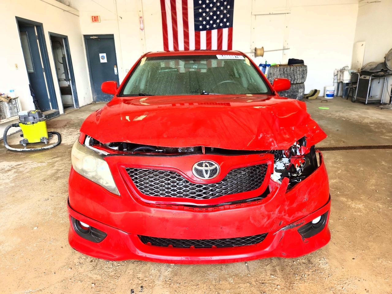 2010 TOYOTA CAMRY