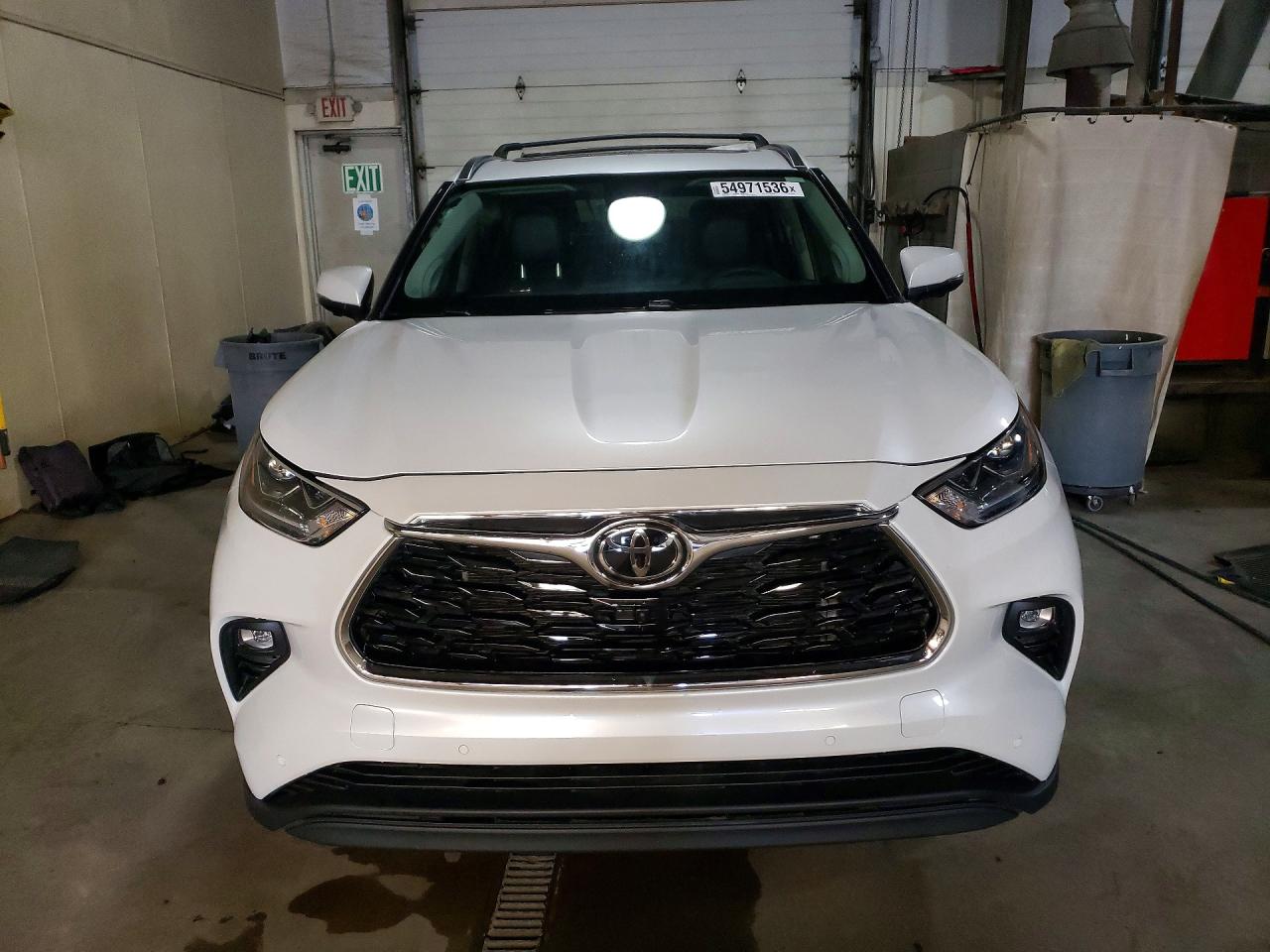 2024 TOYOTA HIGHLANDER