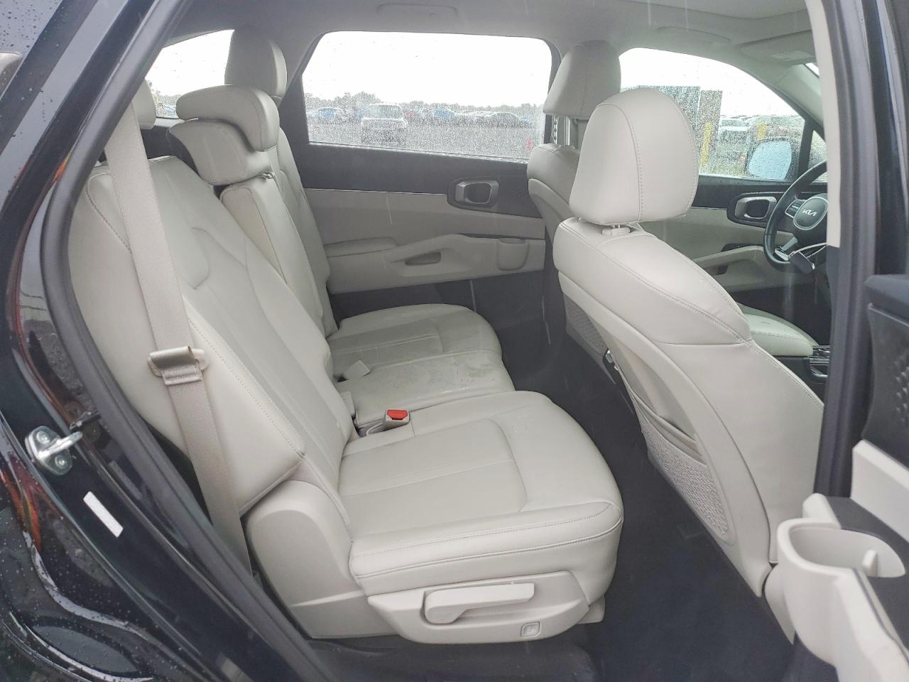 2023 KIA SORENTO