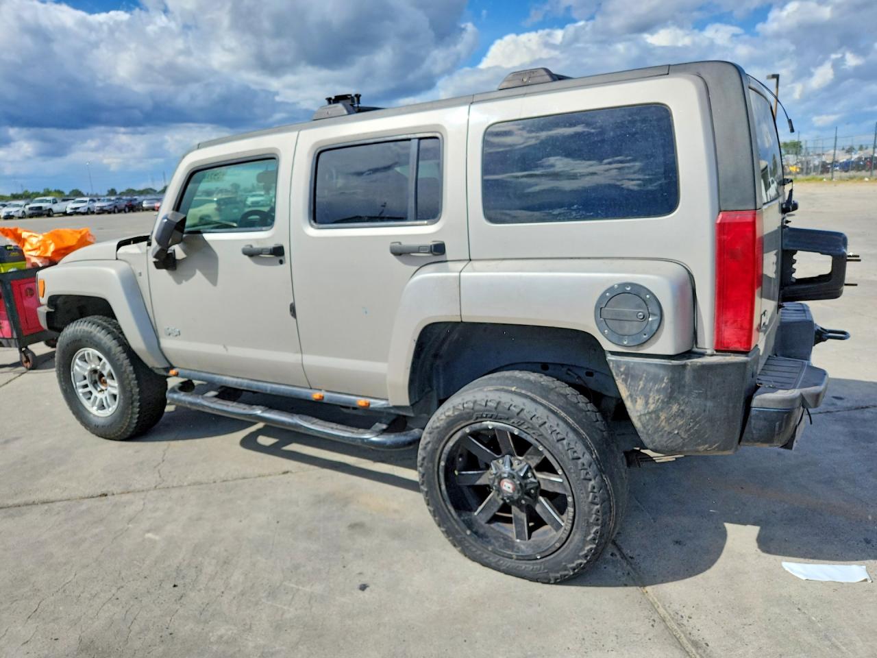 2009 HUMMER H3