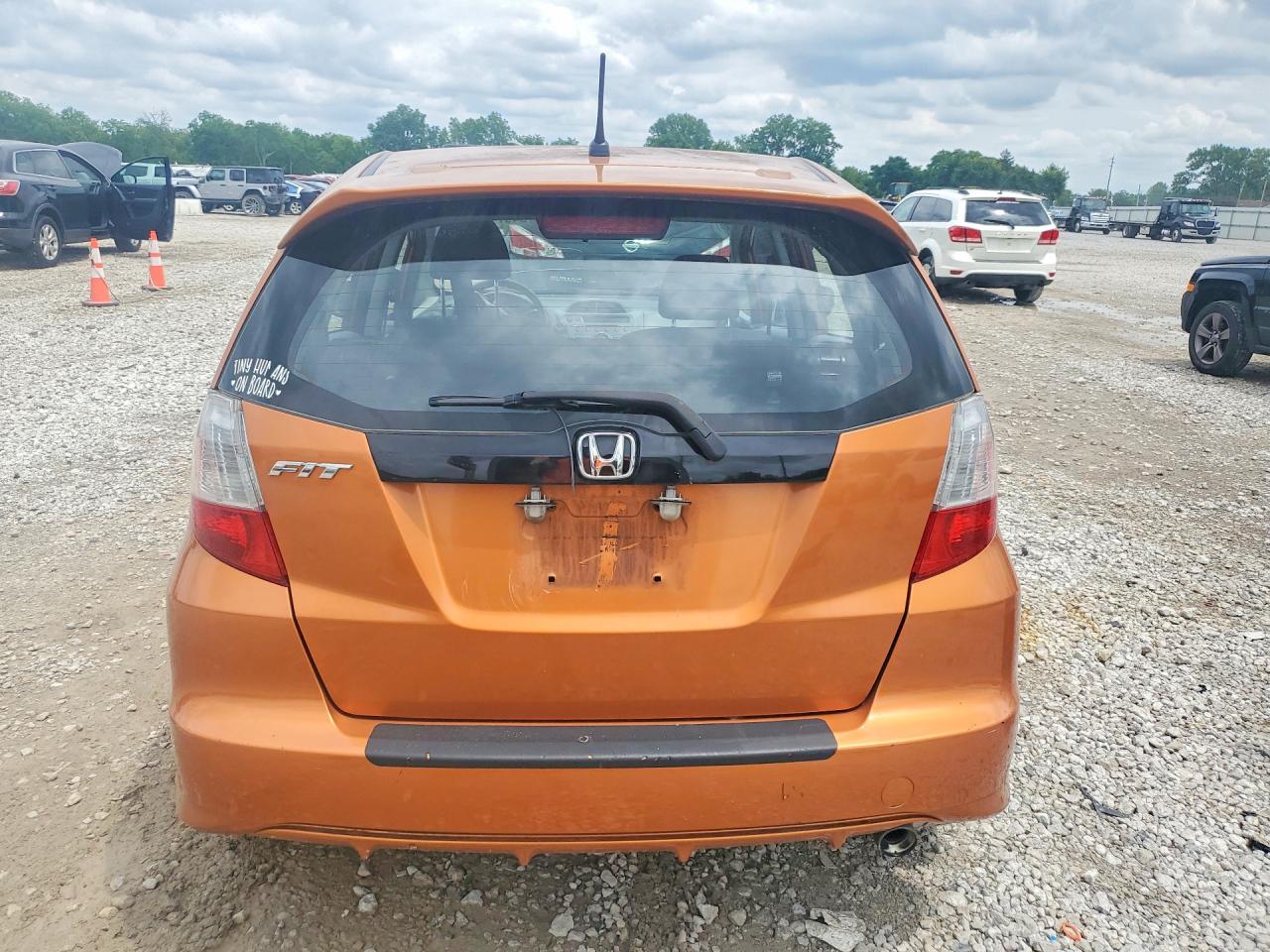 2009 HONDA FIT