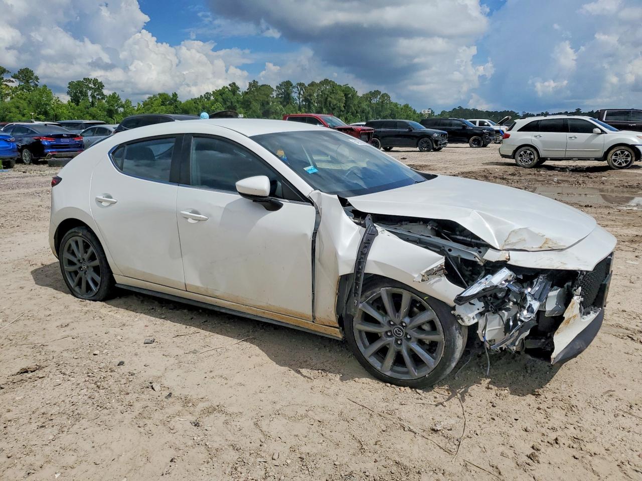 2020 MAZDA 3