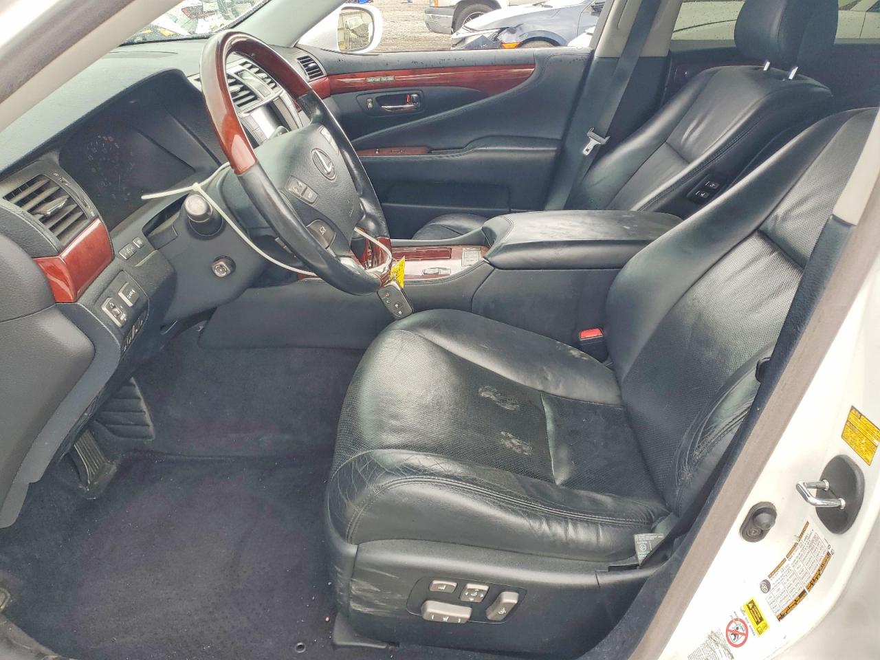 2010 LEXUS LS460