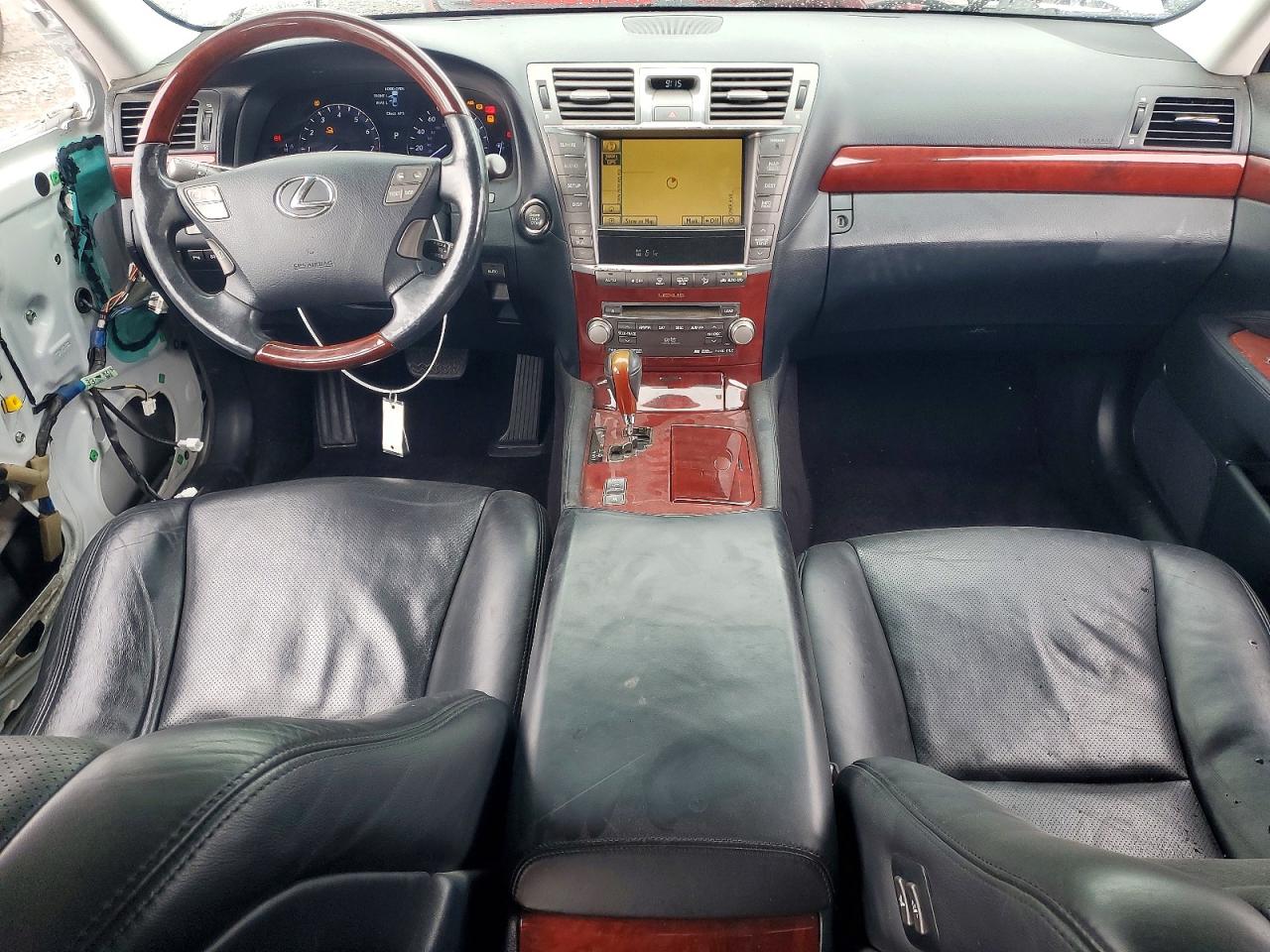 2010 LEXUS LS460