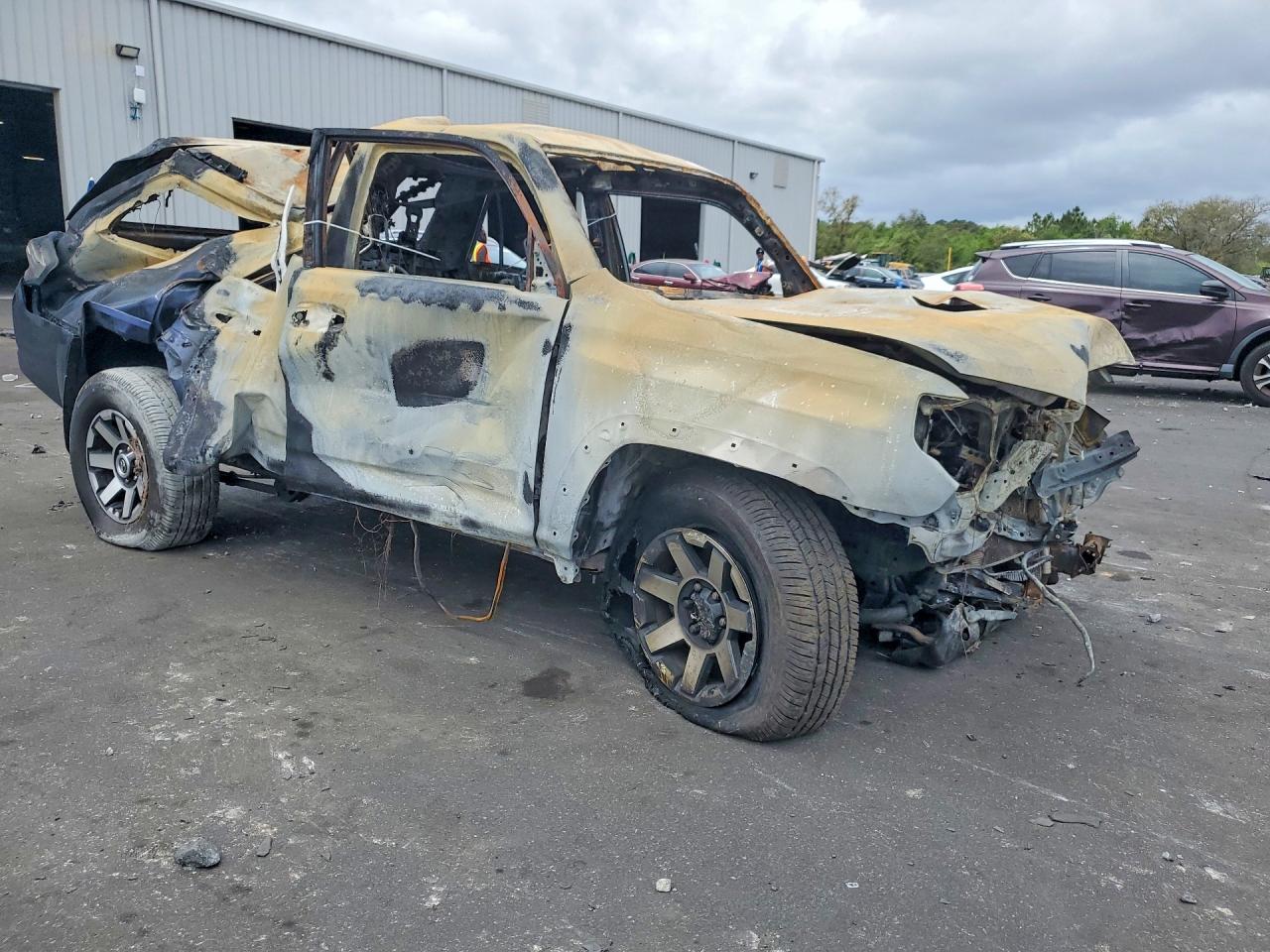 2021 TOYOTA 4RUNNER