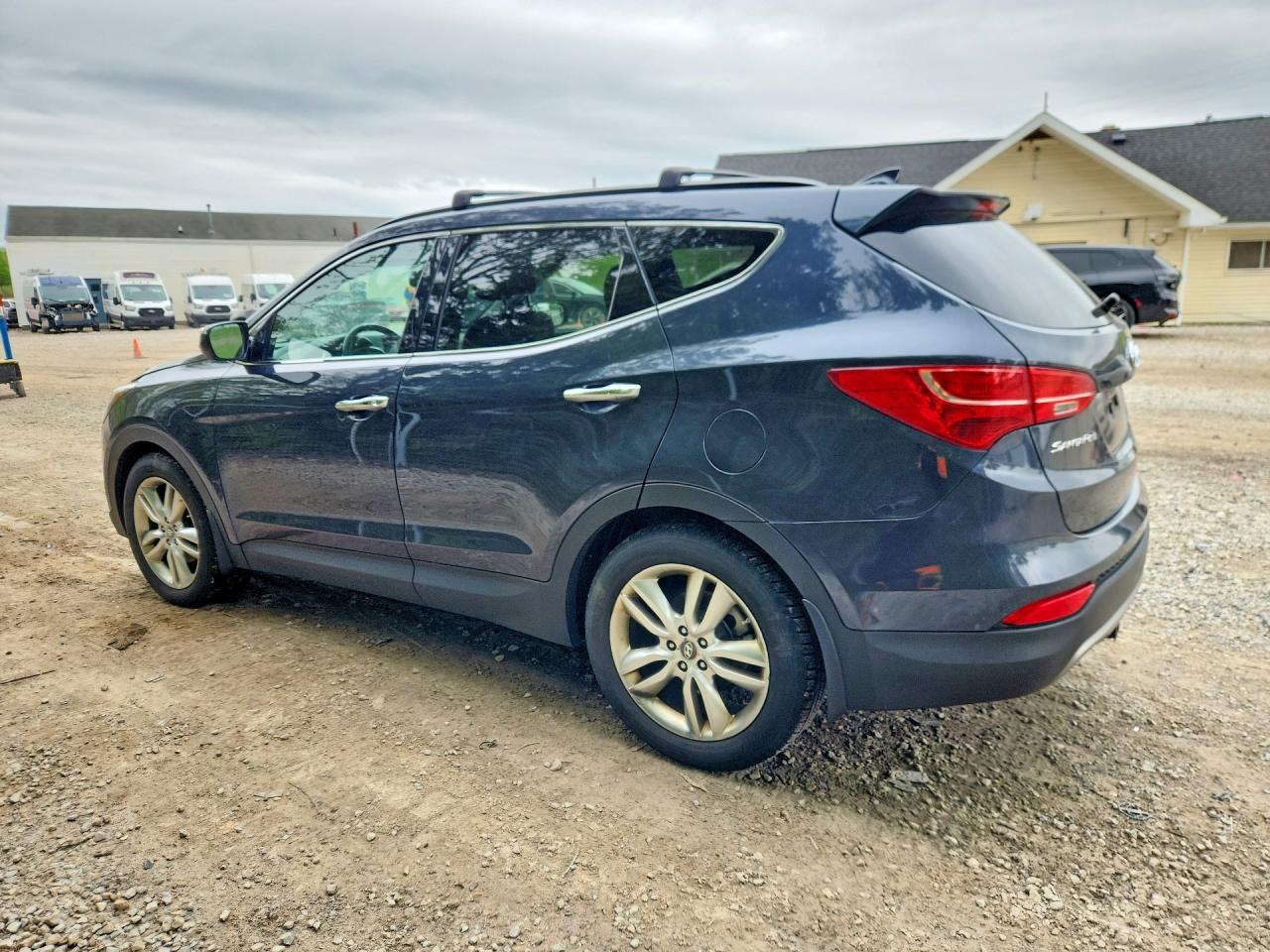 2013 HYUNDAI SANTA FE