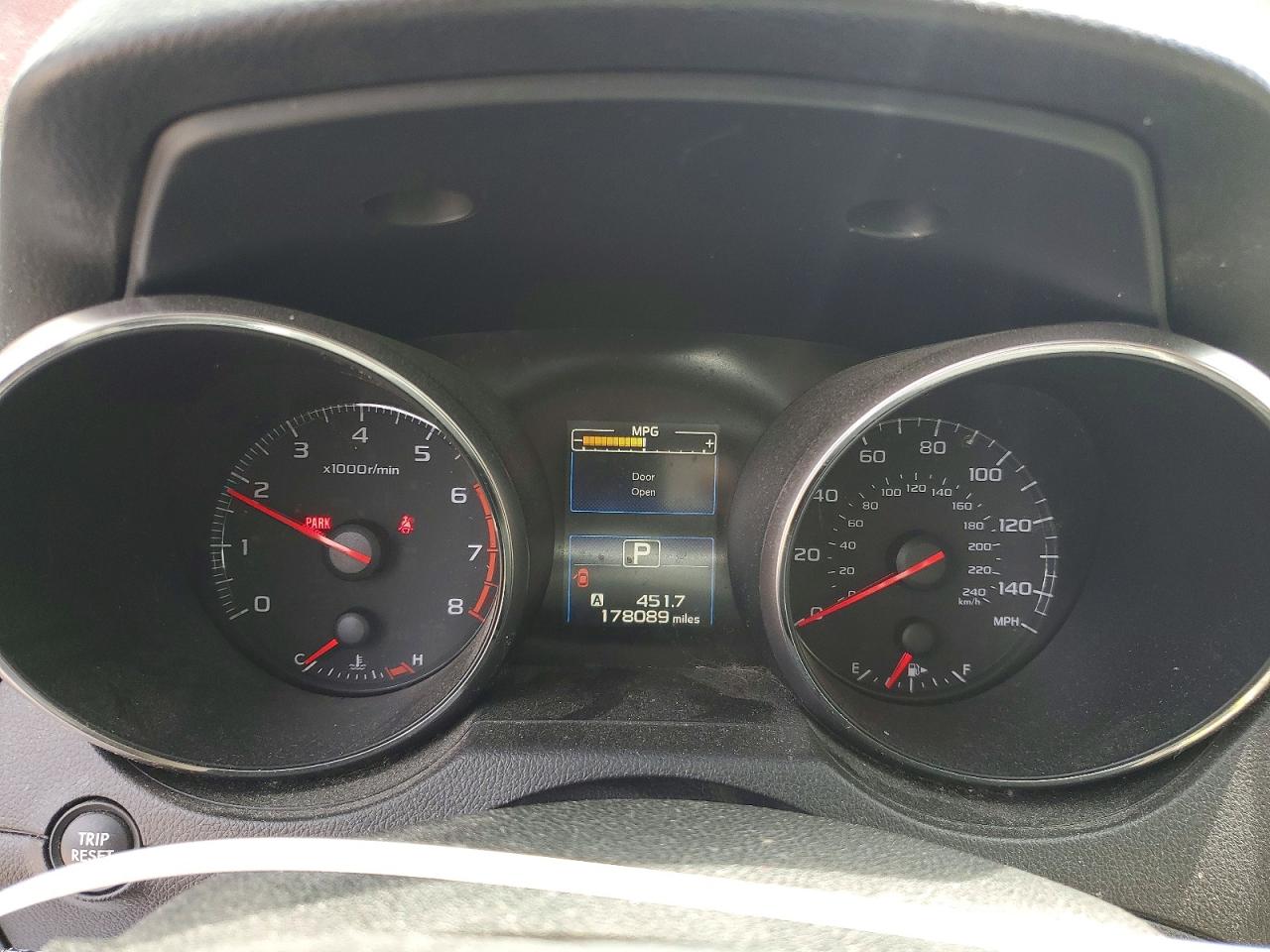 2017 SUBARU LEGACY