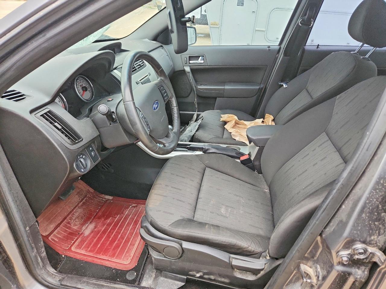 2010 FORD FOCUS