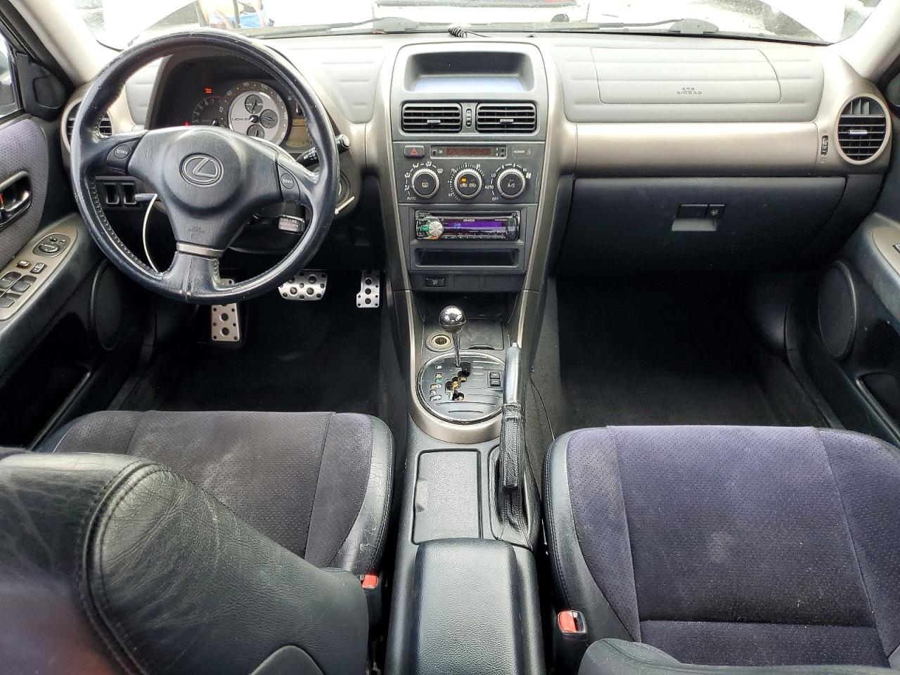 2001 LEXUS IS