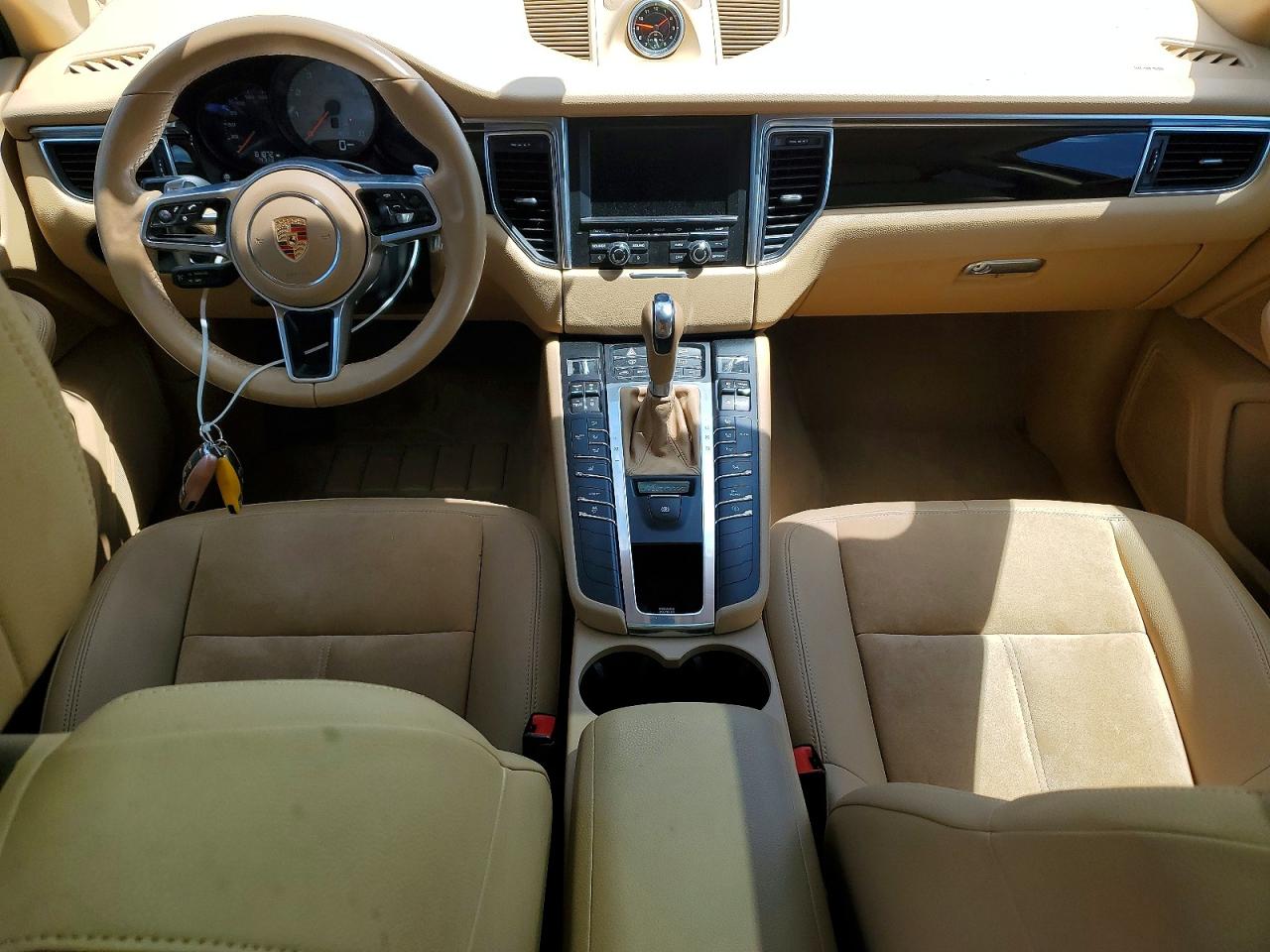 2015 PORSCHE MACAN