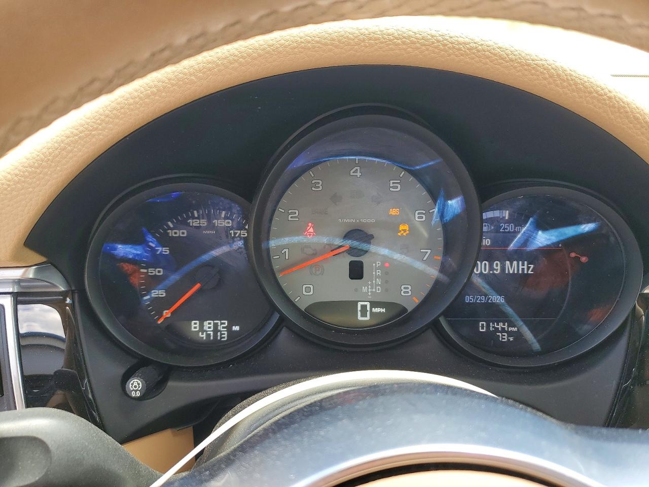 2015 PORSCHE MACAN