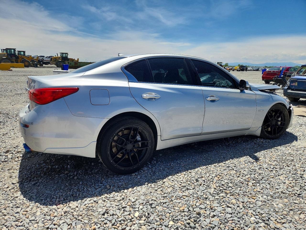 2014 INFINITI Q50