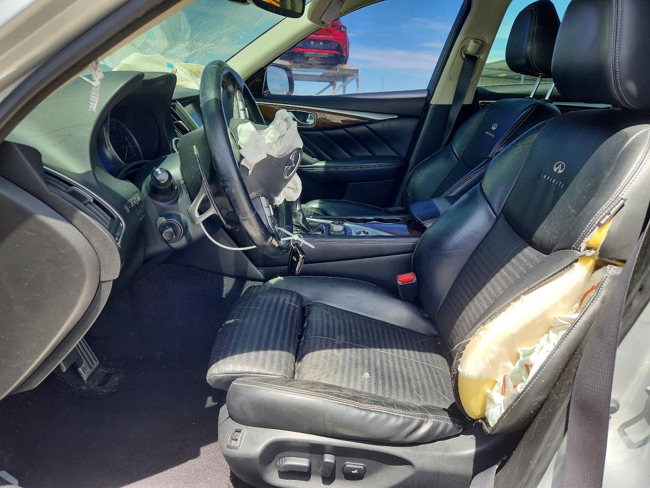 2014 INFINITI Q50