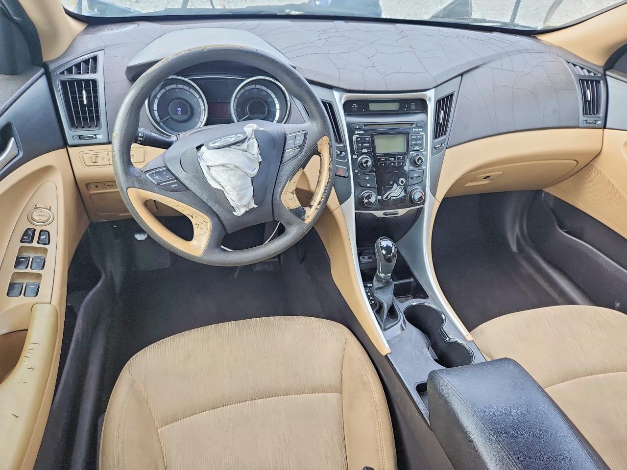 2011 HYUNDAI SONATA
