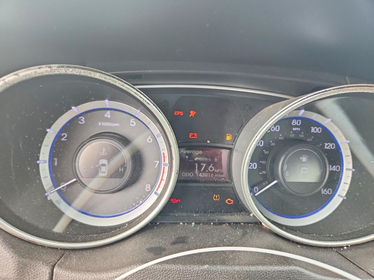 2011 HYUNDAI SONATA