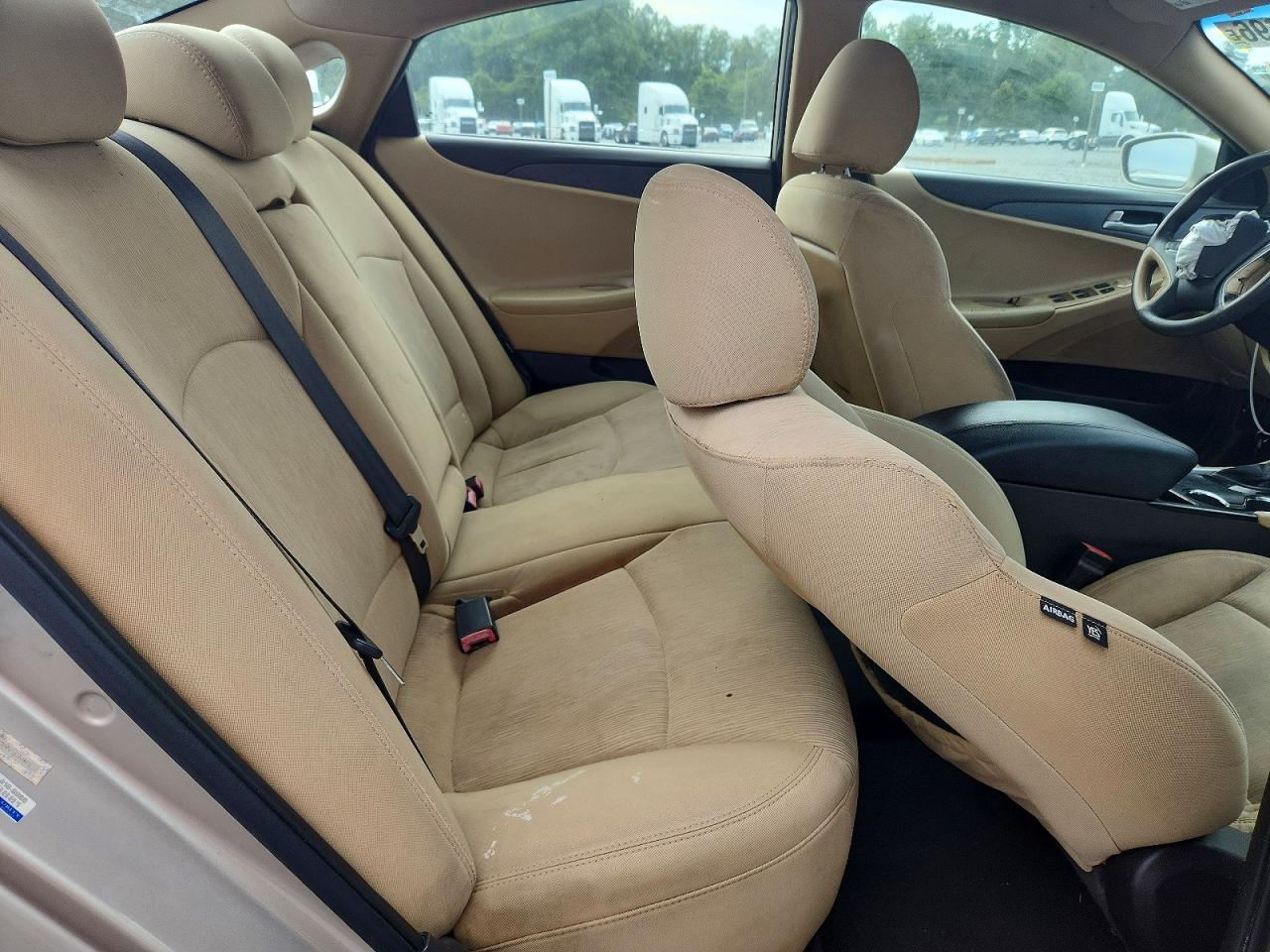 2011 HYUNDAI SONATA