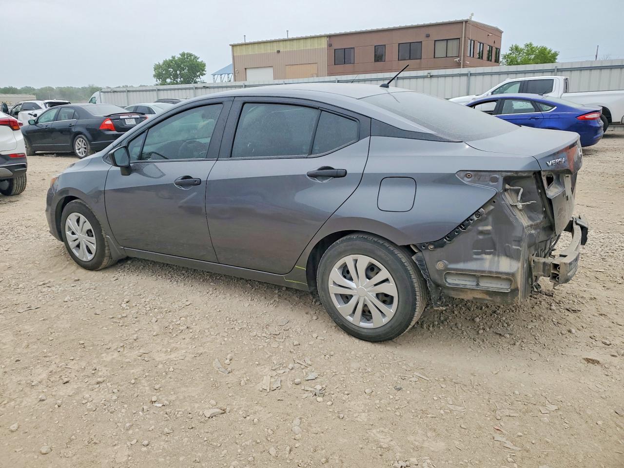 2020 NISSAN VERSA