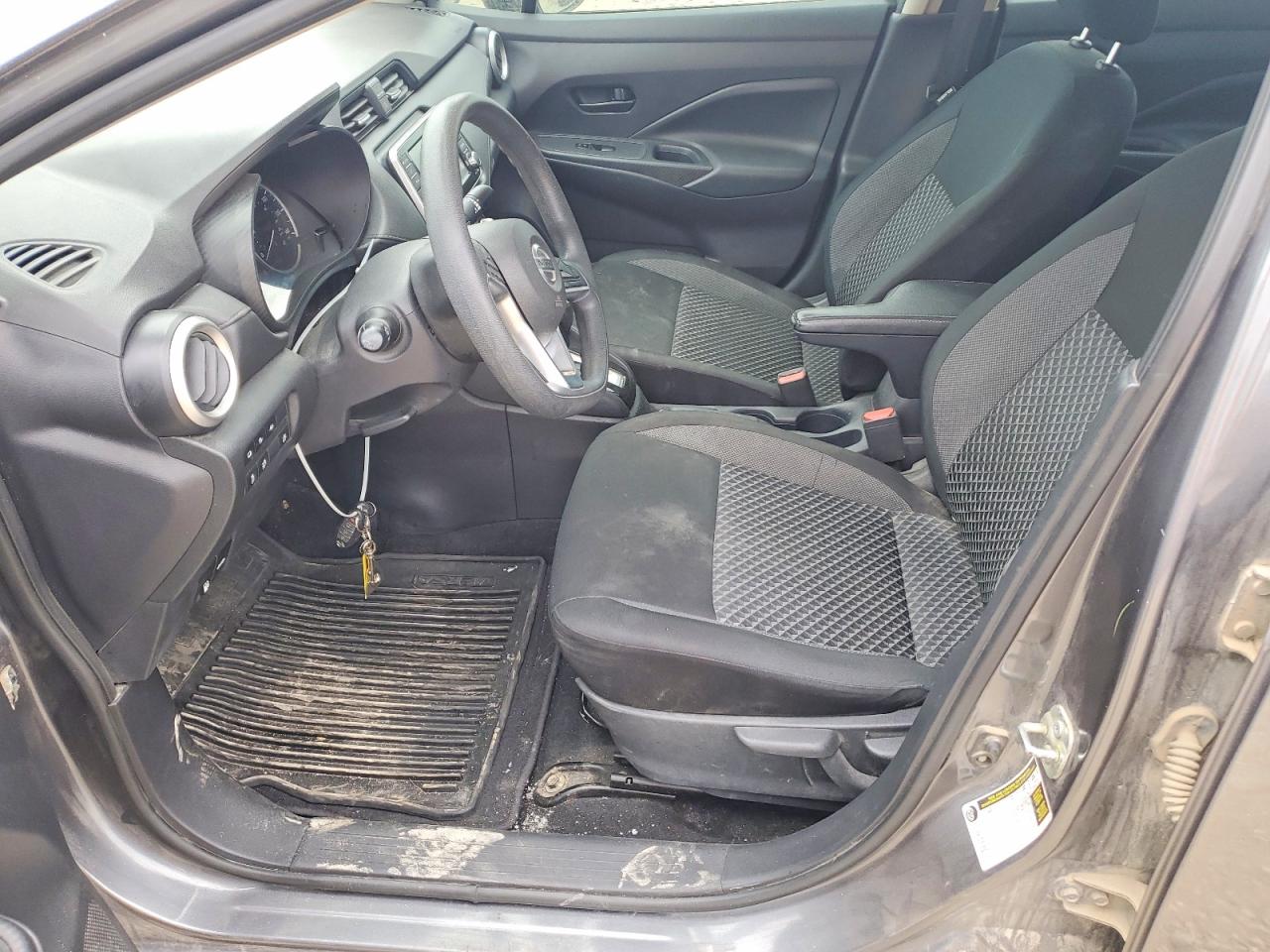 2020 NISSAN VERSA