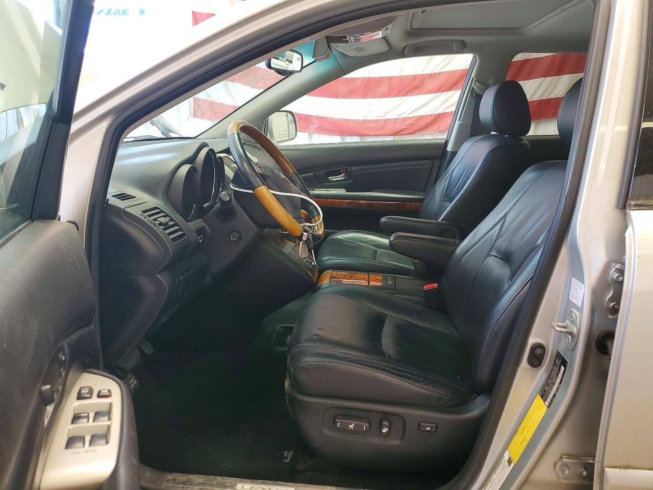 2006 LEXUS RX330