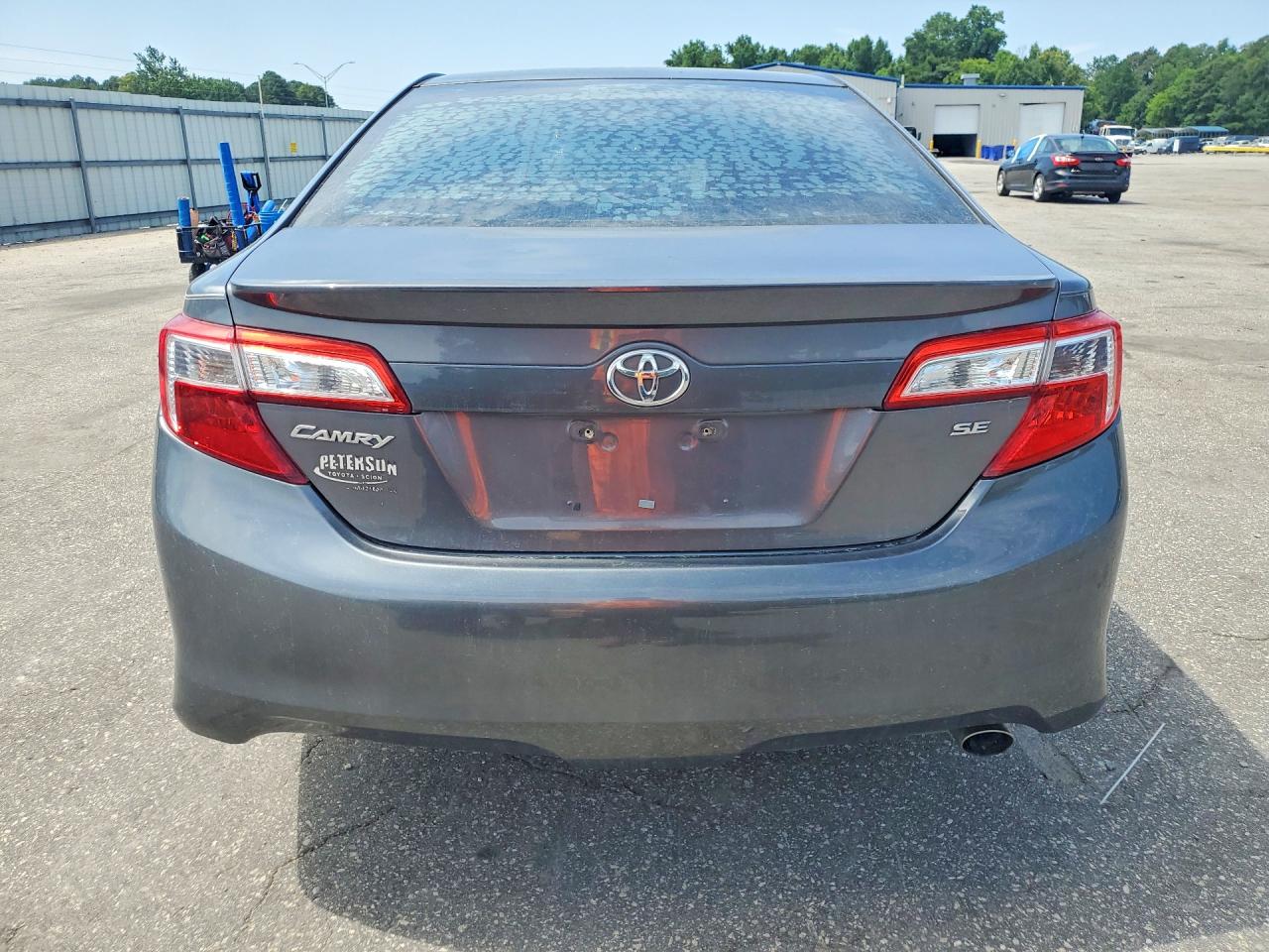 2014 TOYOTA CAMRY
