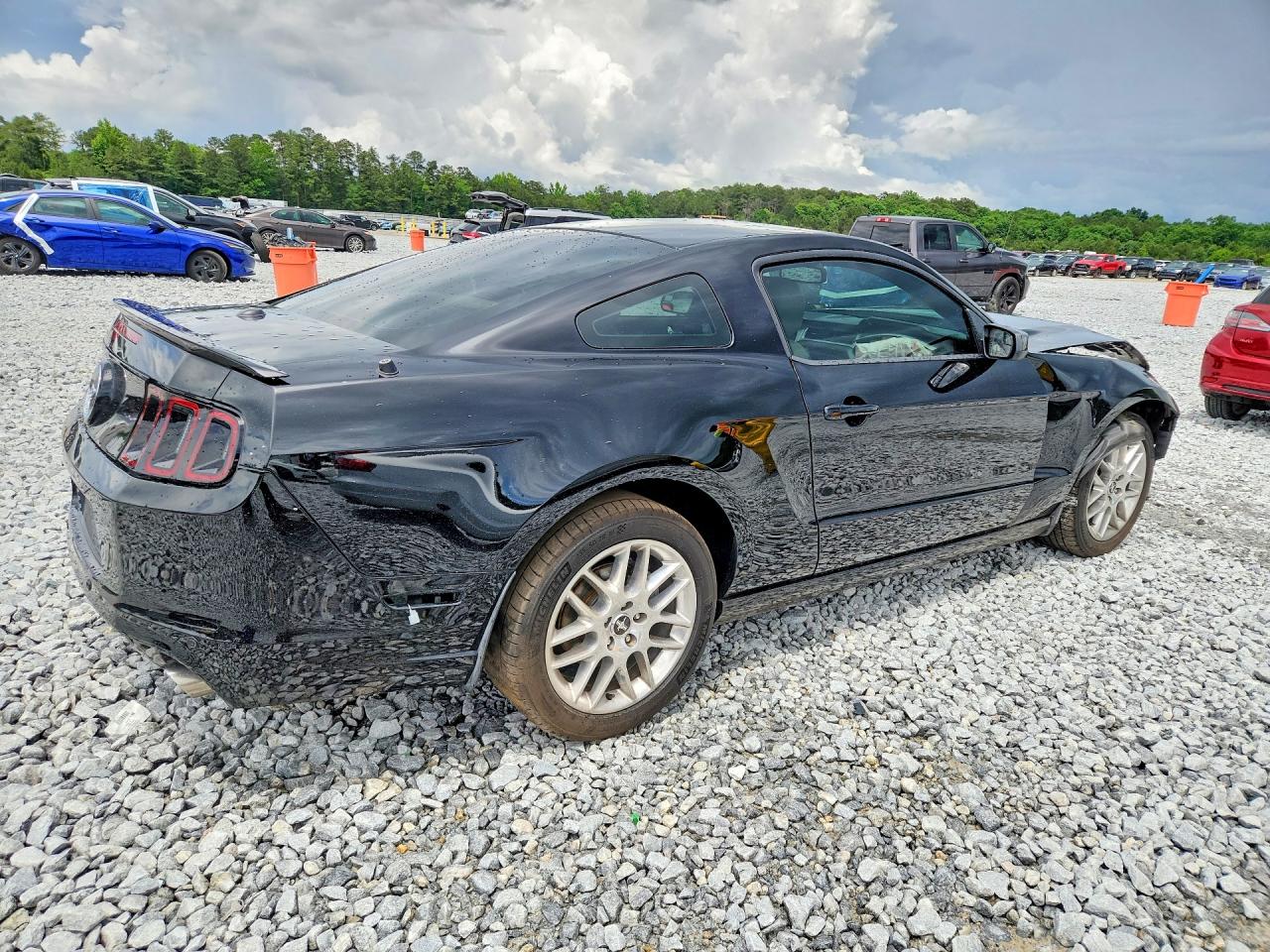 2013 FORD MUSTANG