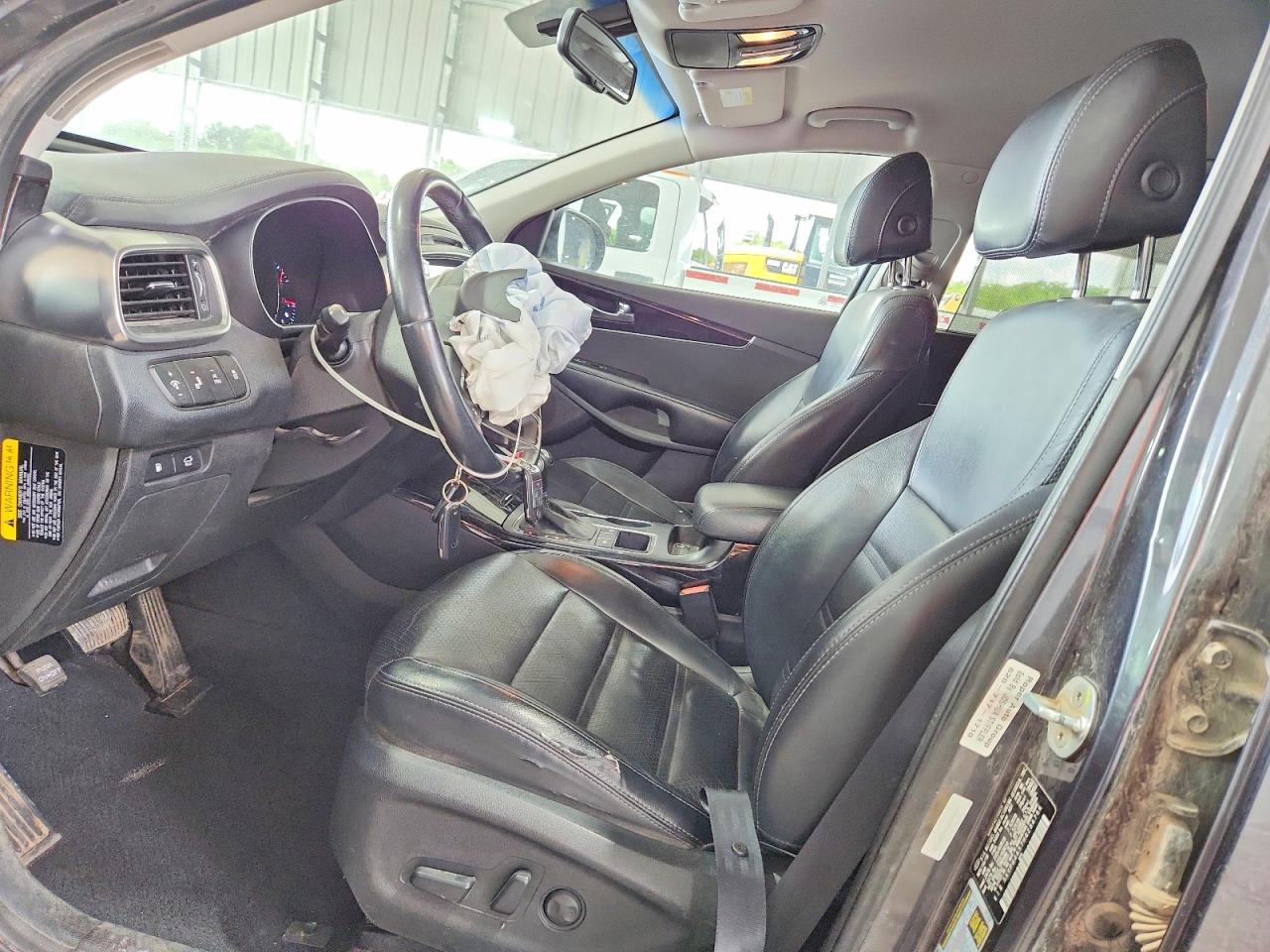 2017 KIA SORENTO