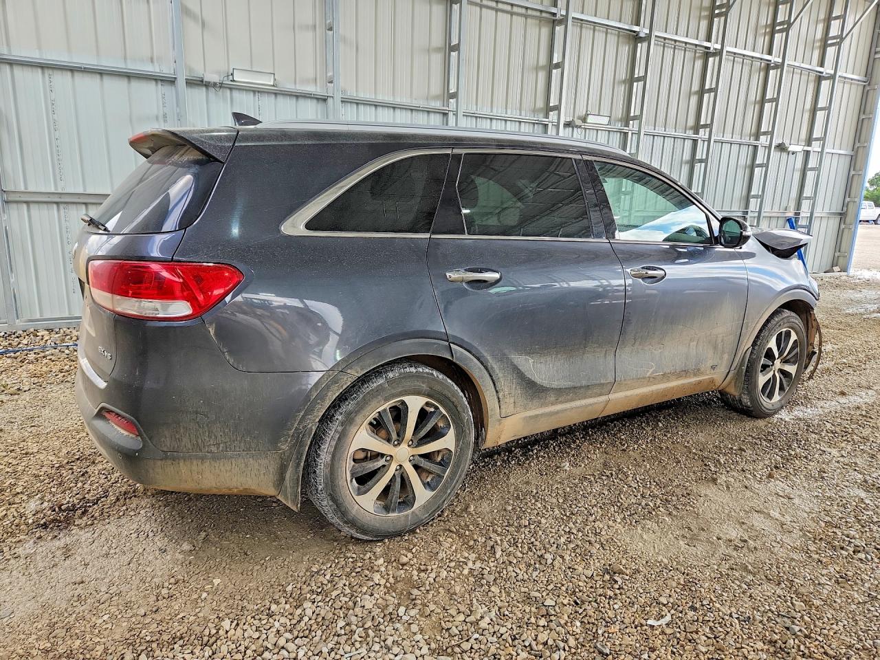 2017 KIA SORENTO