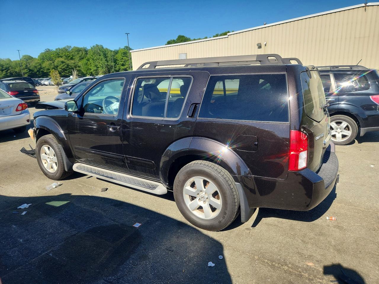 2011 NISSAN PATHFINDER