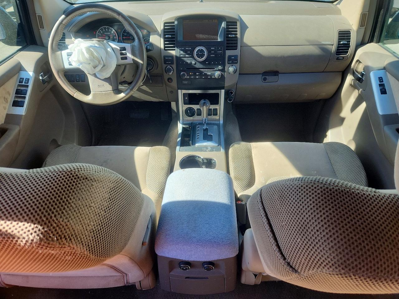 2011 NISSAN PATHFINDER