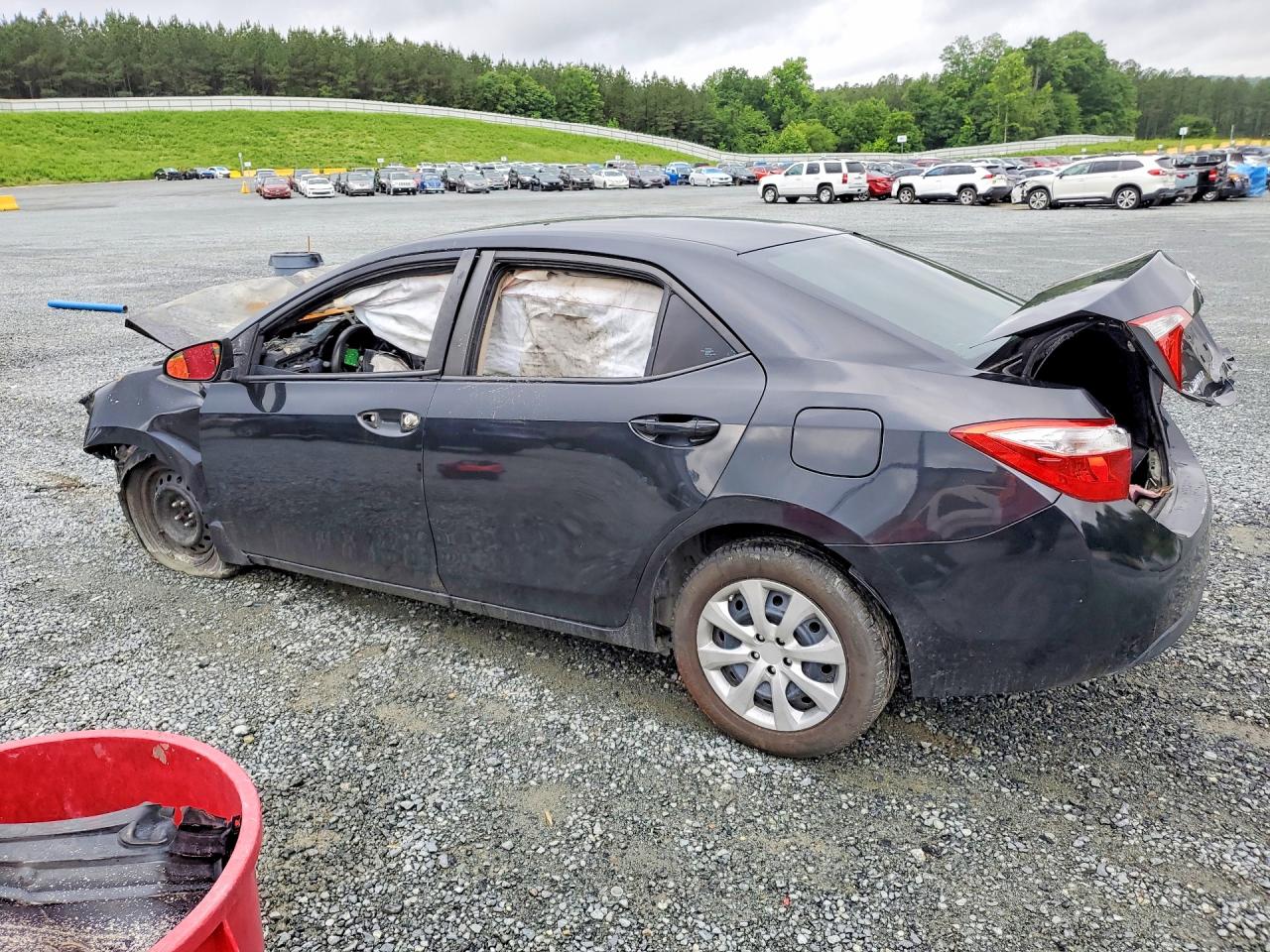 2015 TOYOTA COROLLA