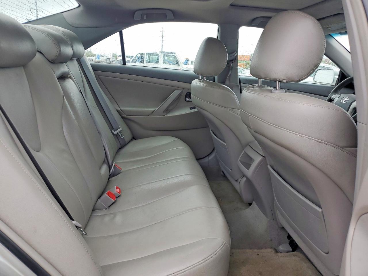 2010 TOYOTA CAMRY